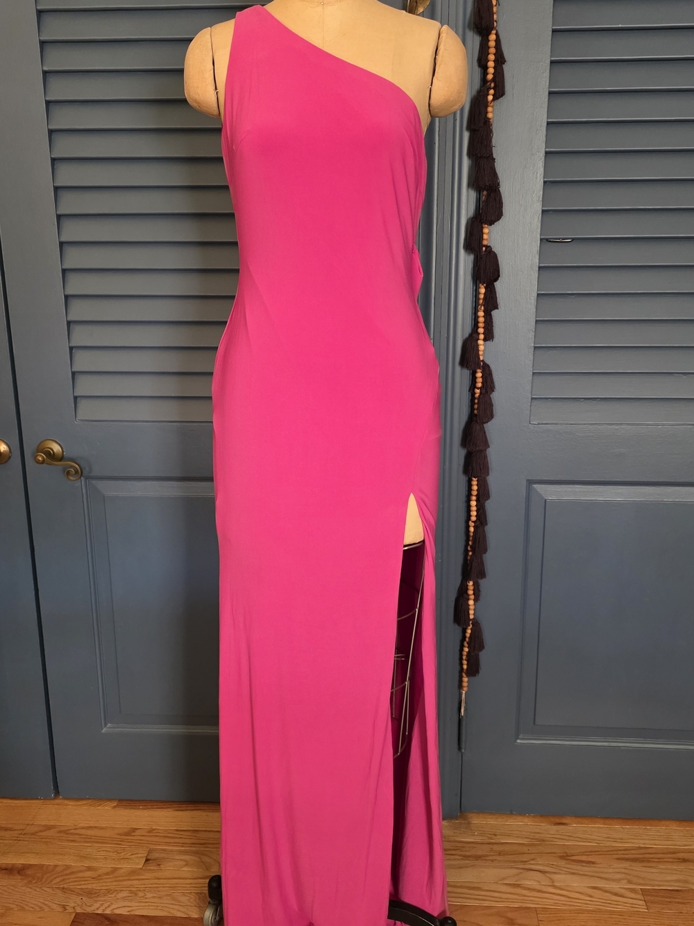 ✨ Brand New With Tags! Never worn, pristine condition. ✨